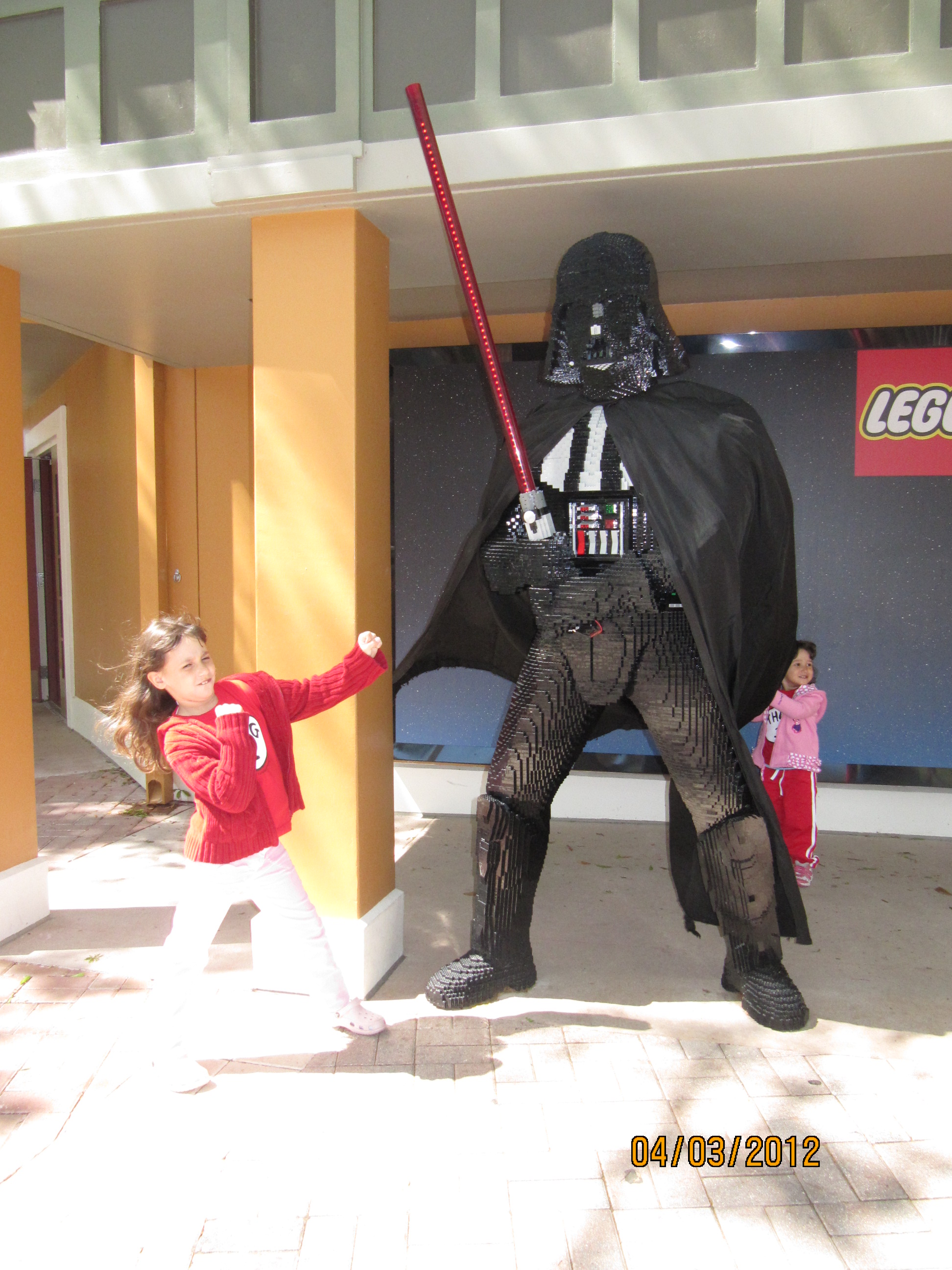 Brigando com o Darth Vader na Legoland
